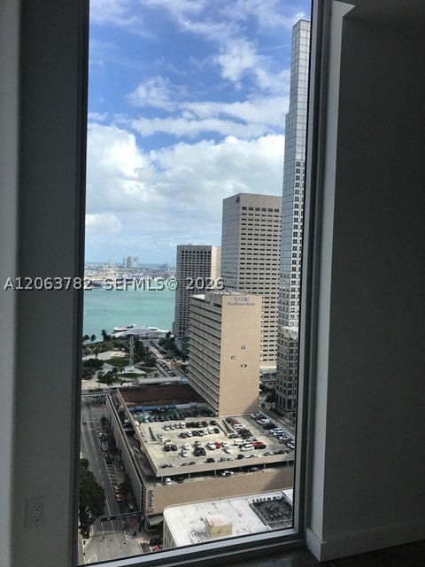 151 SE 1st St 2801