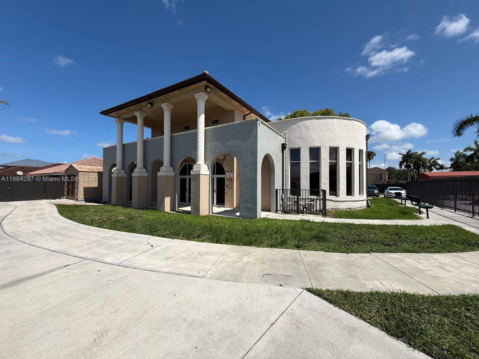 CARIBE LAKES PHASE II - Residential