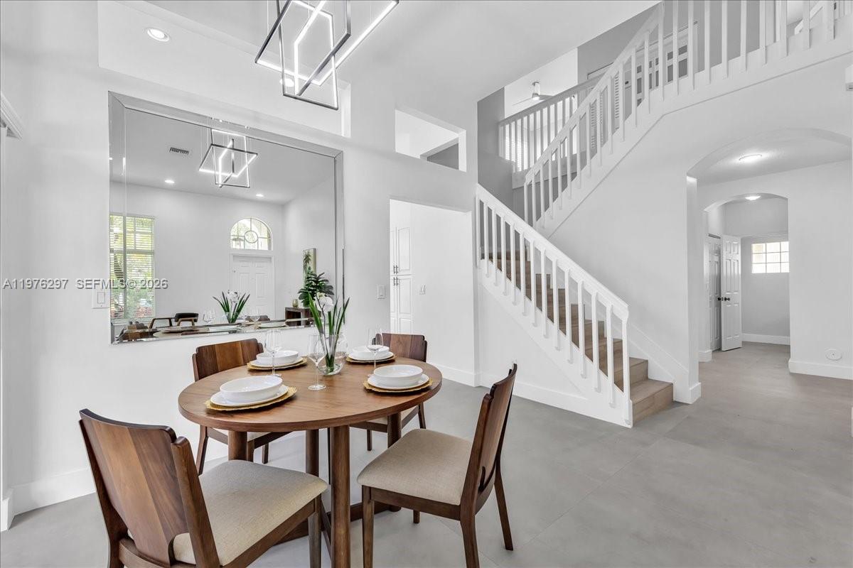 COCO LAKES - Residential