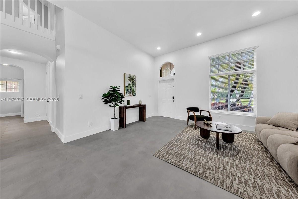 COCO LAKES - Residential