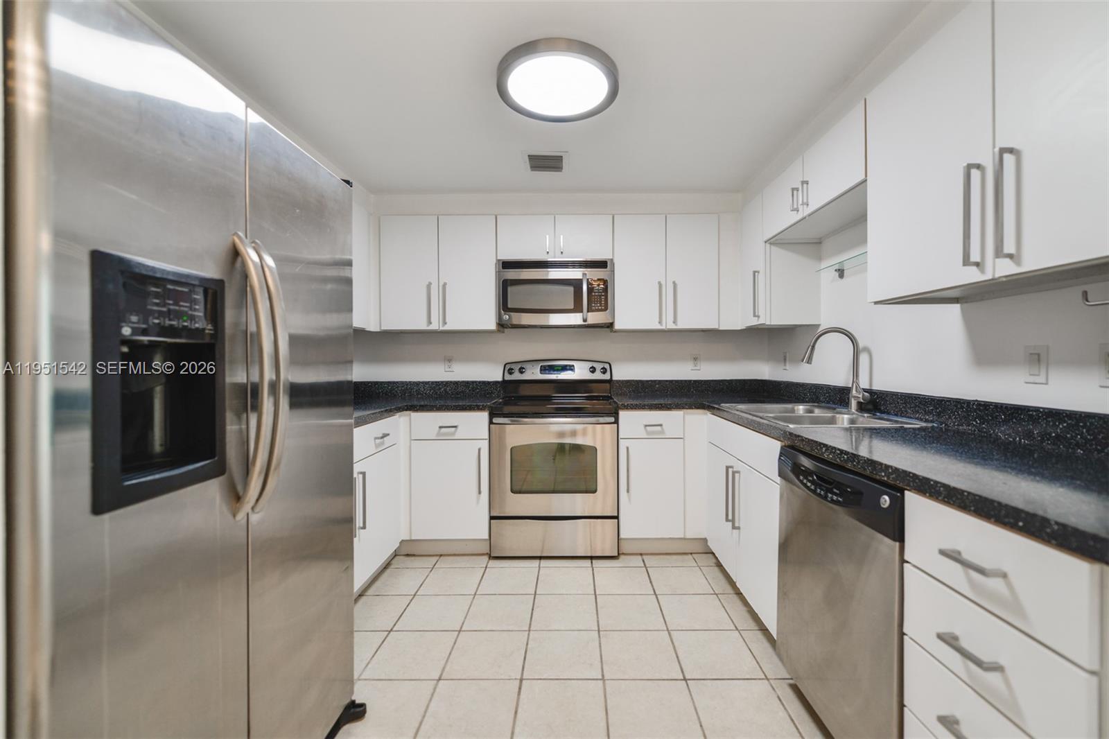 VUE AT BRICKELL CONDO - Residential