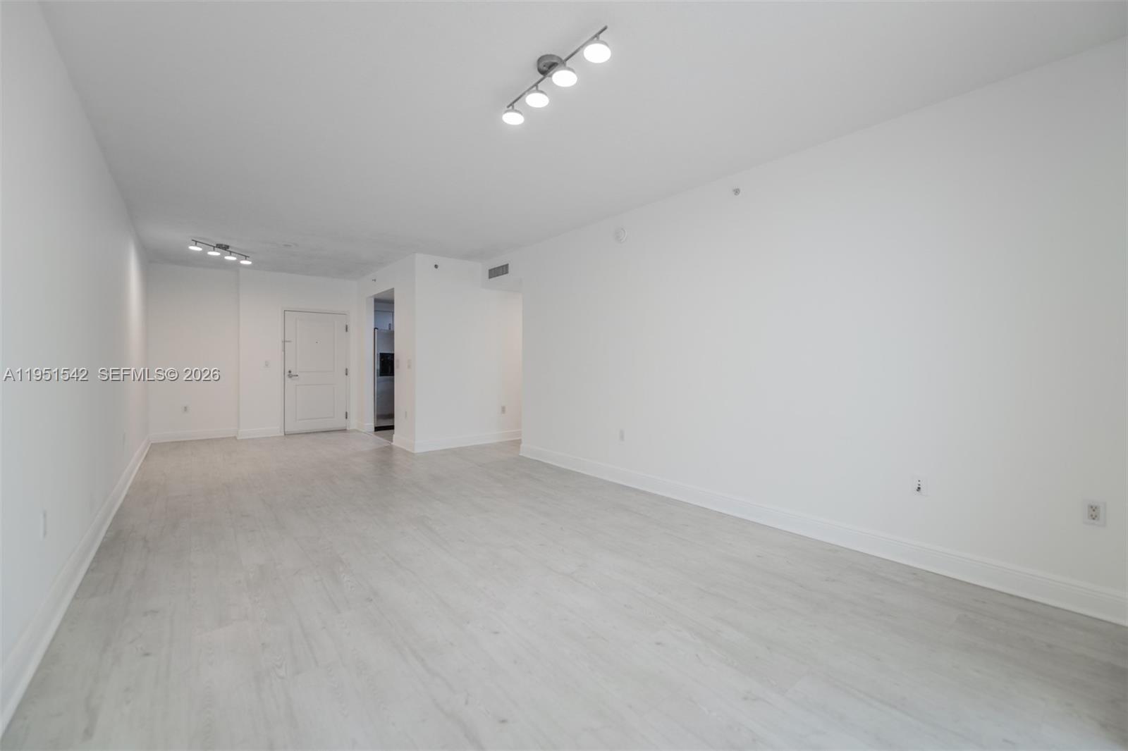 VUE AT BRICKELL CONDO - Residential