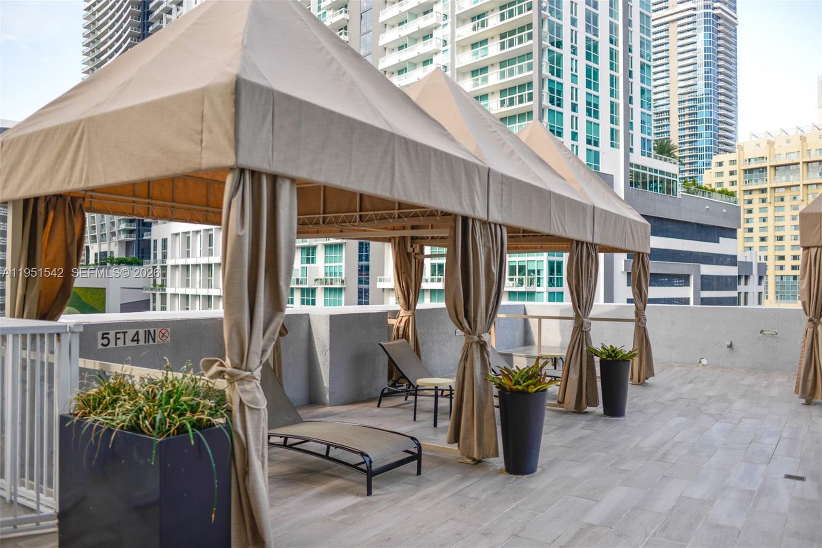 VUE AT BRICKELL CONDO - Residential