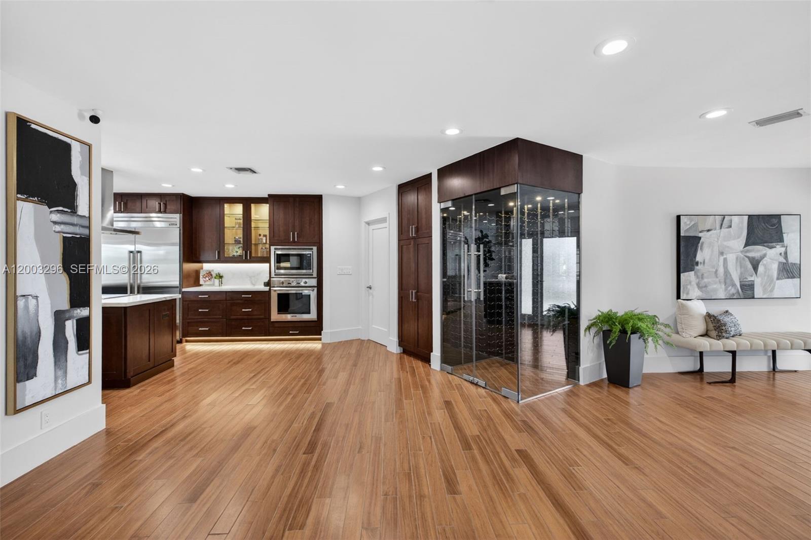 CORAL RIDGE COUNTRY CLUB - Residential