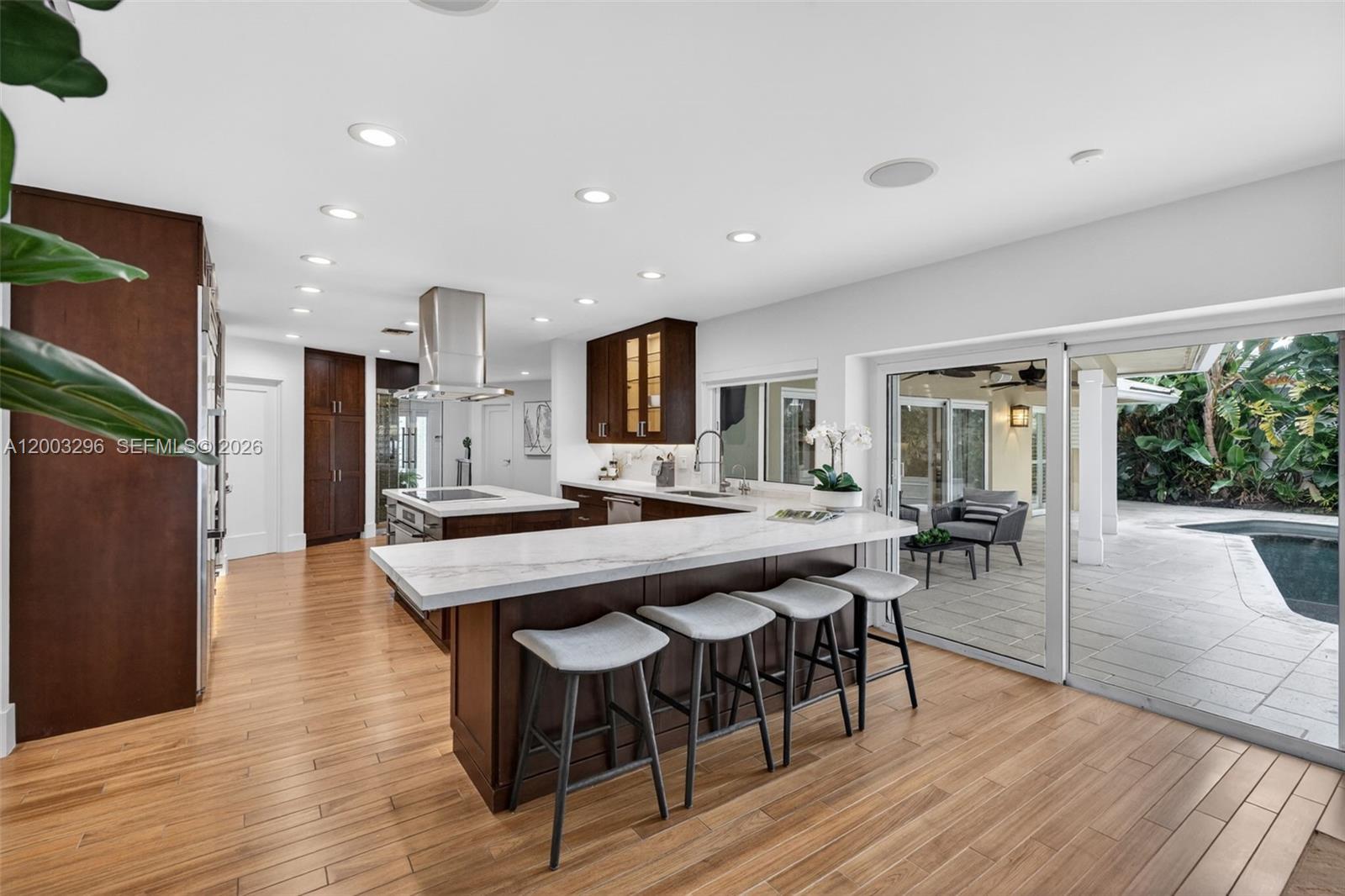 CORAL RIDGE COUNTRY CLUB - Residential