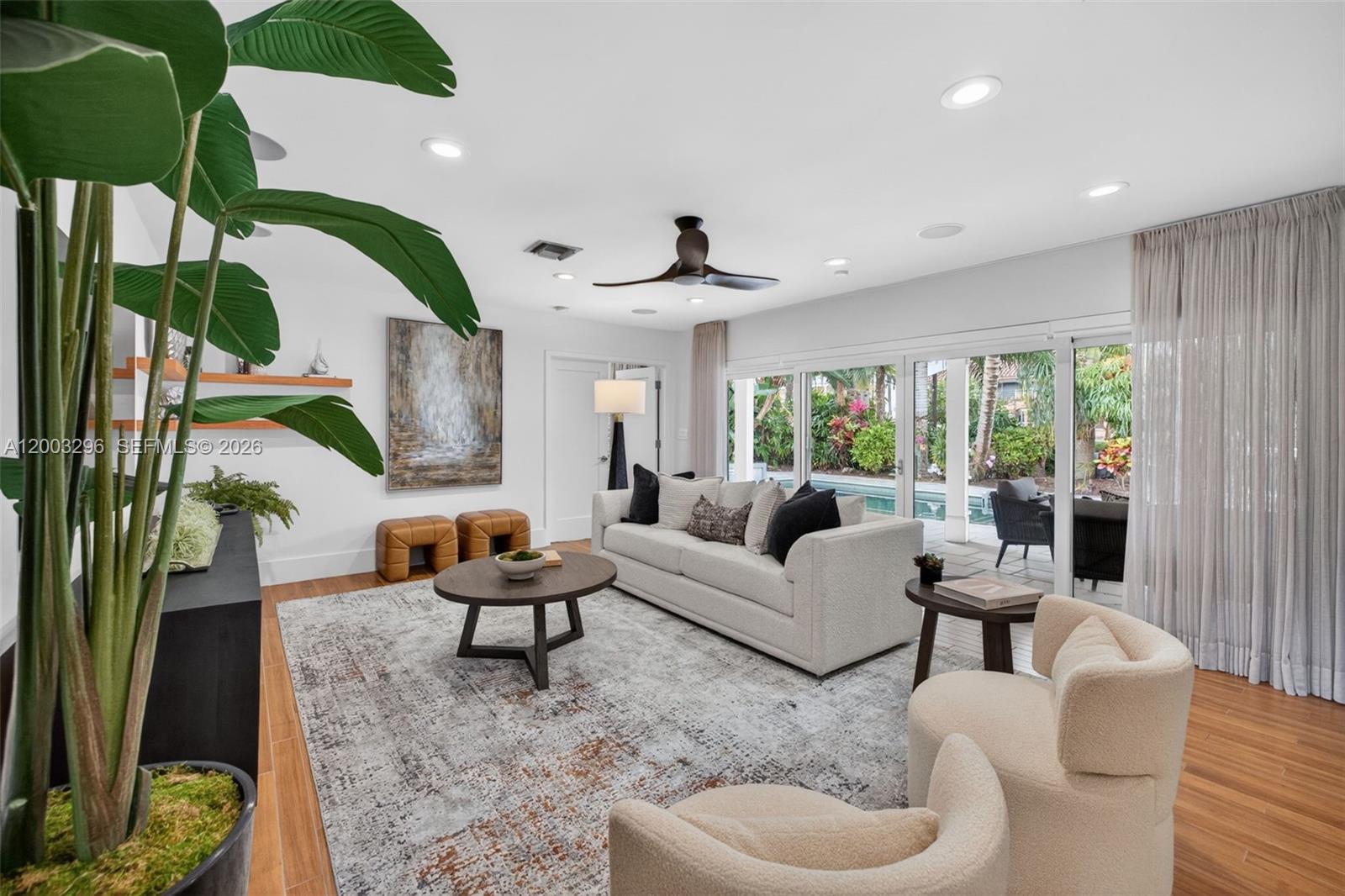 CORAL RIDGE COUNTRY CLUB - Residential