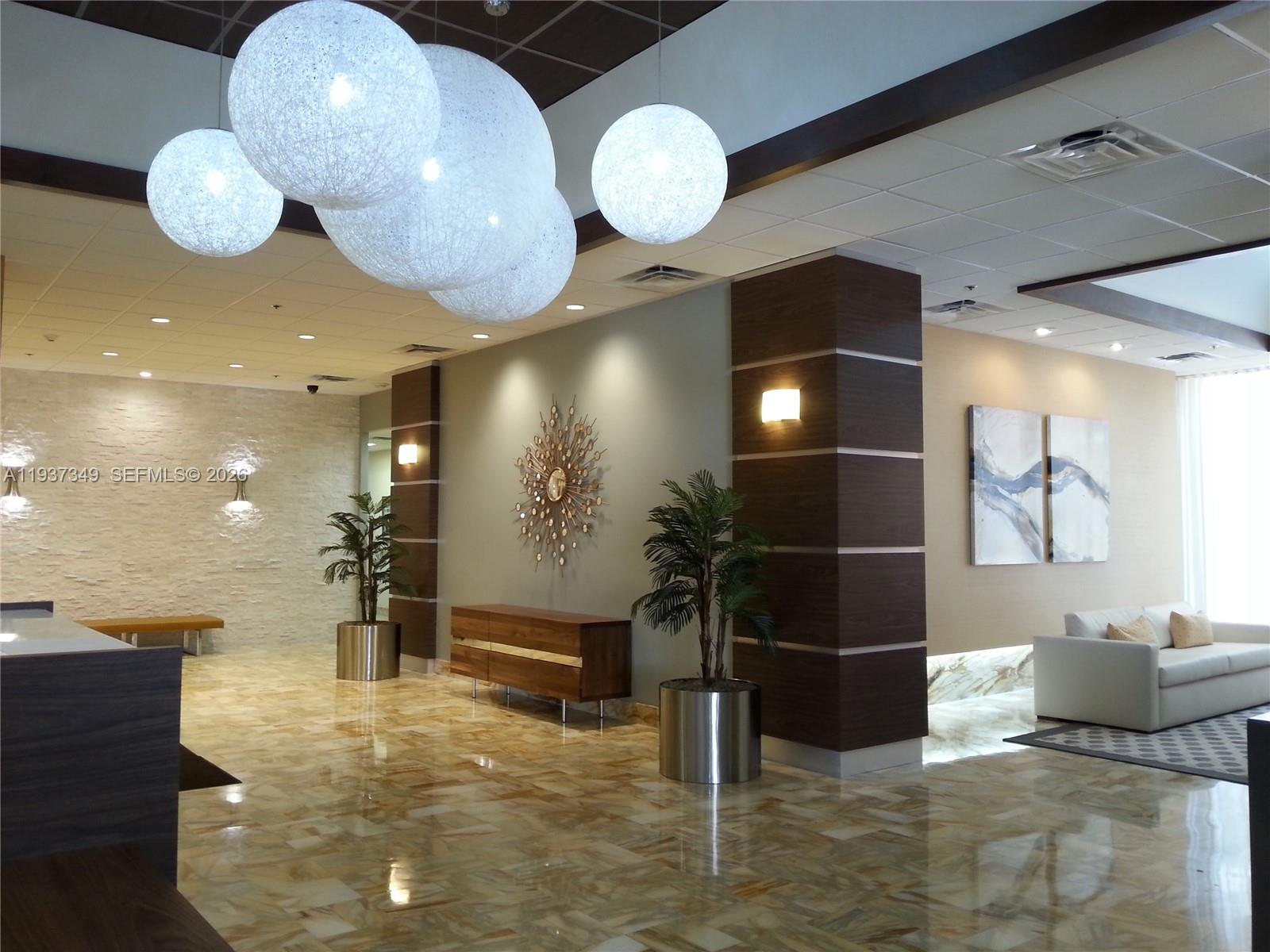 9511 Collins Ave 1108