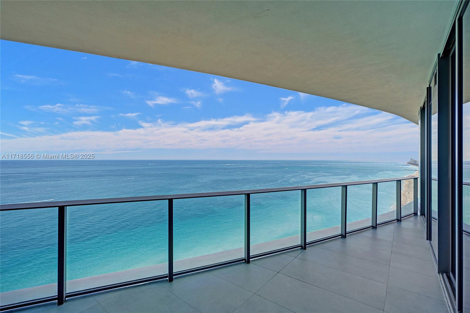 15701 Collins Ave 2903