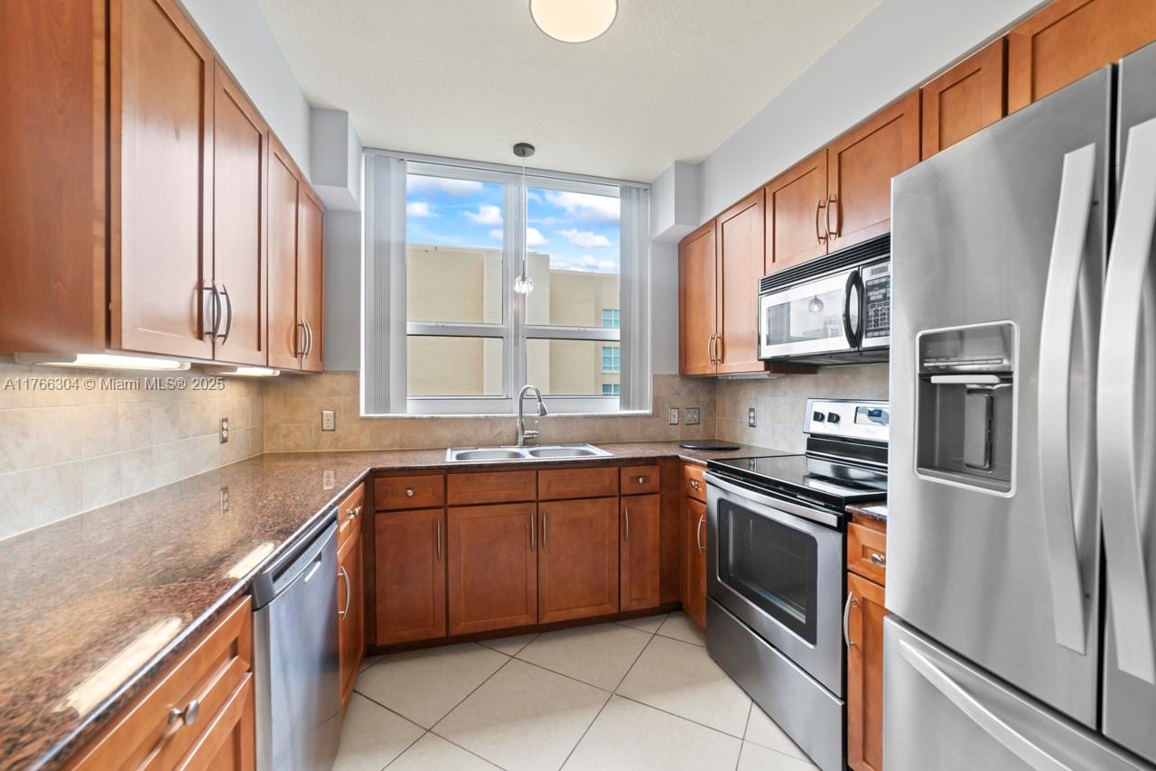 CITE CONDO - Residential