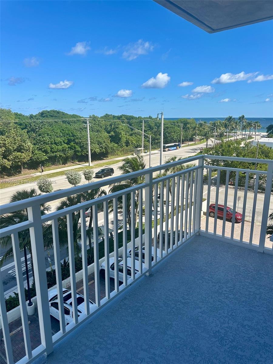 CARLTON TOWER CONDO - Residential