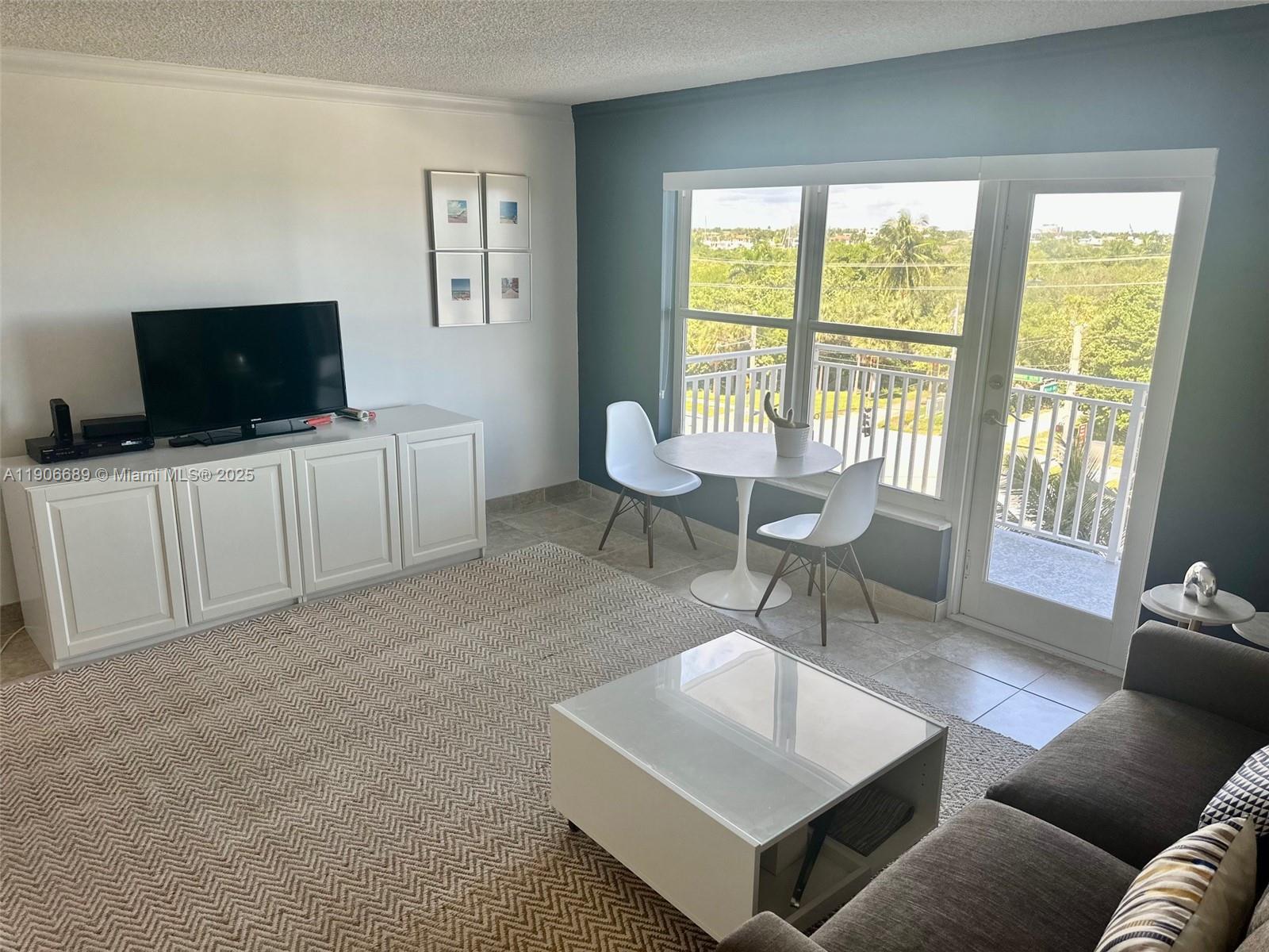 CARLTON TOWER CONDO - Residential