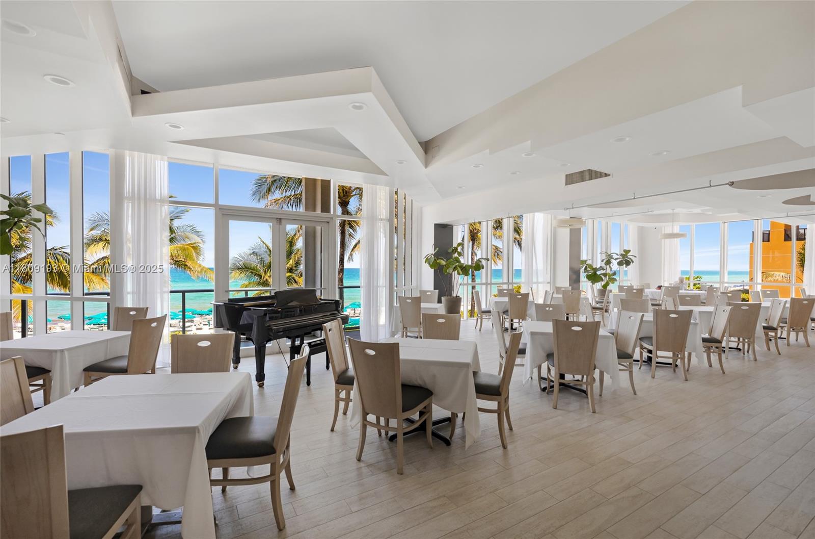 OCEANIA II CONDO - Residential