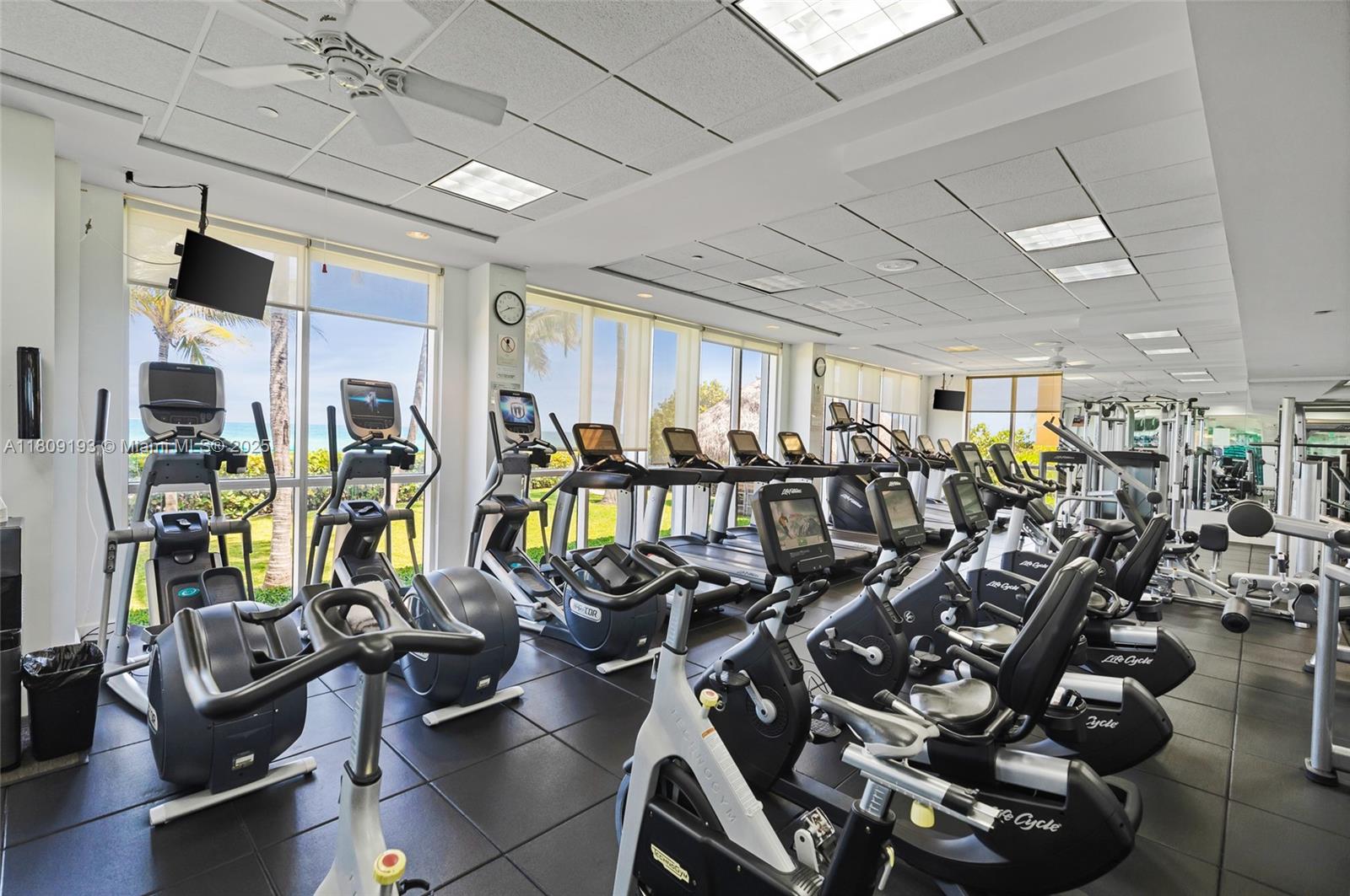 OCEANIA II CONDO - Residential