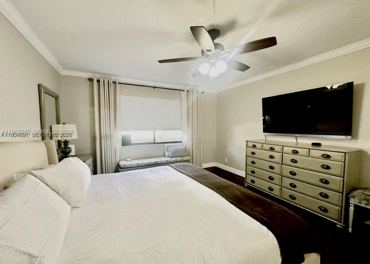 RACQUET CLUB APARTMENTS A - Residential