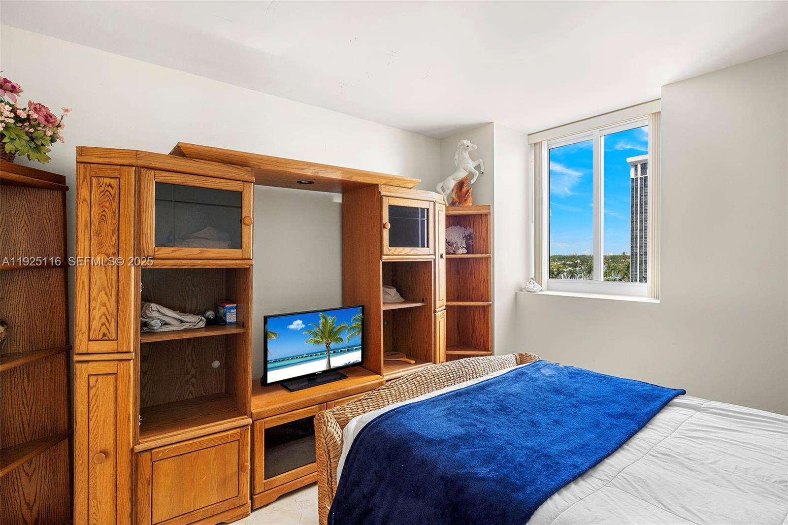 GREEN DIAMOND CONDO - Residential Lease