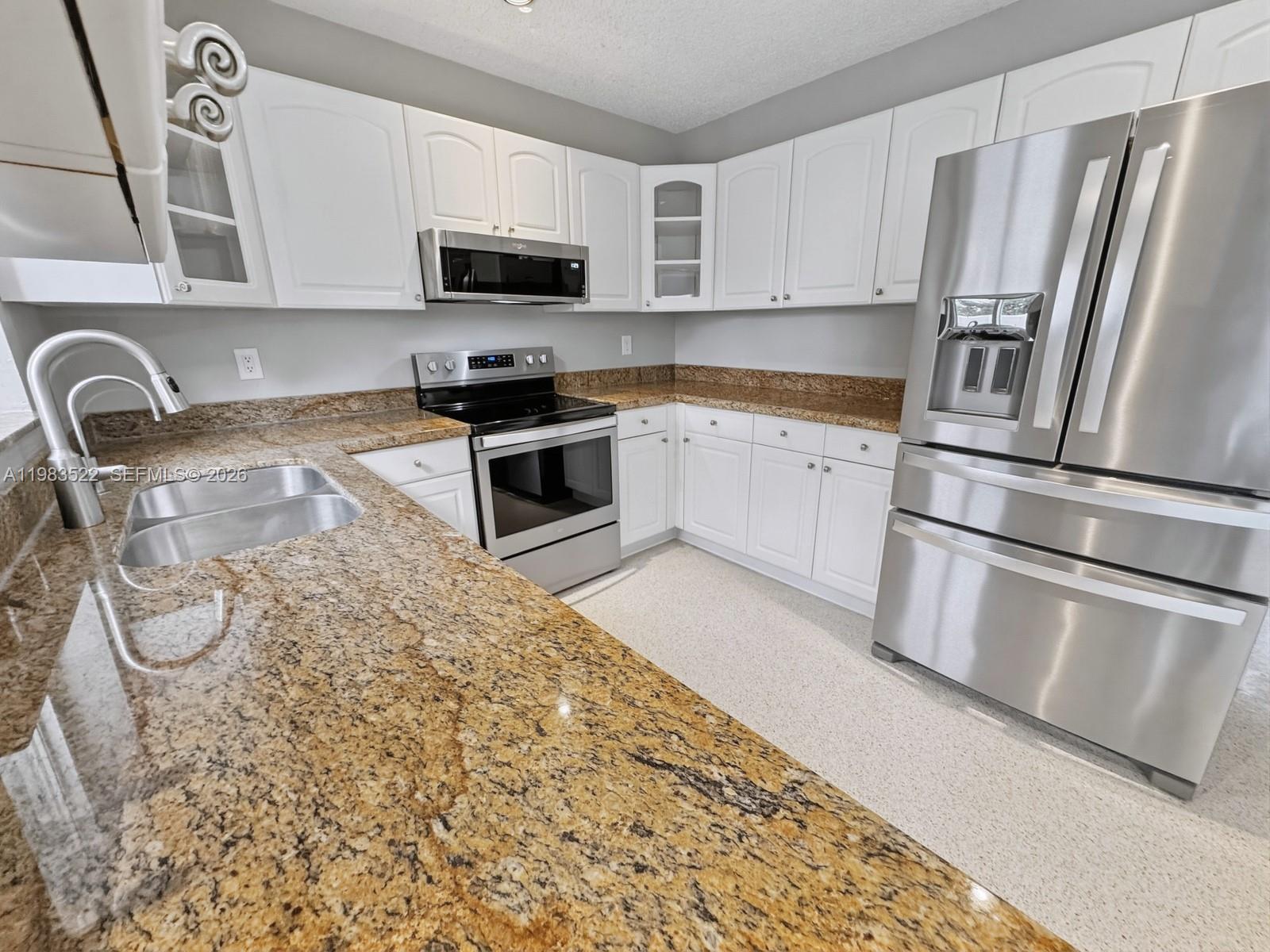 ROYAL PALM ACRES - Residential