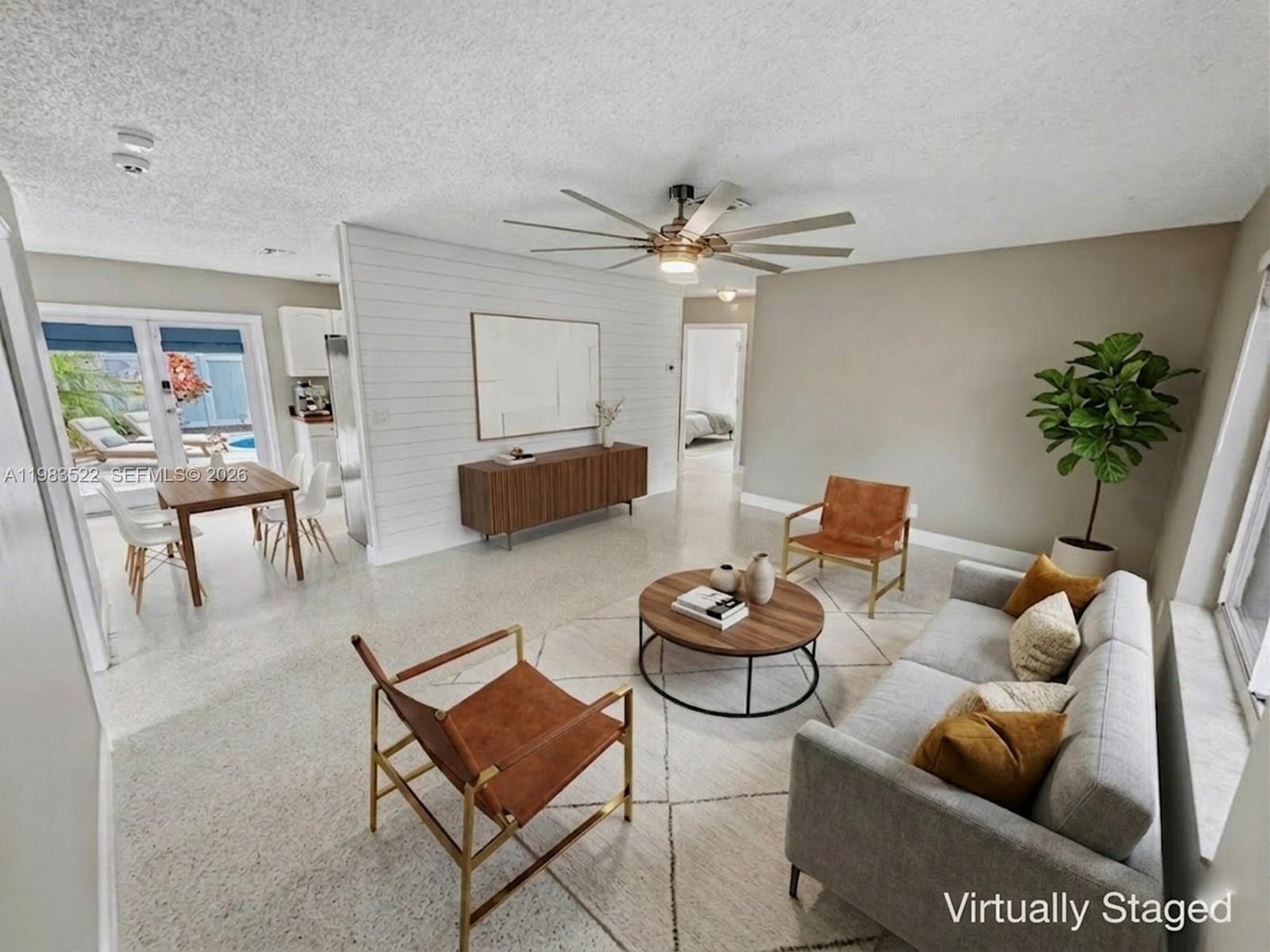 ROYAL PALM ACRES - Residential