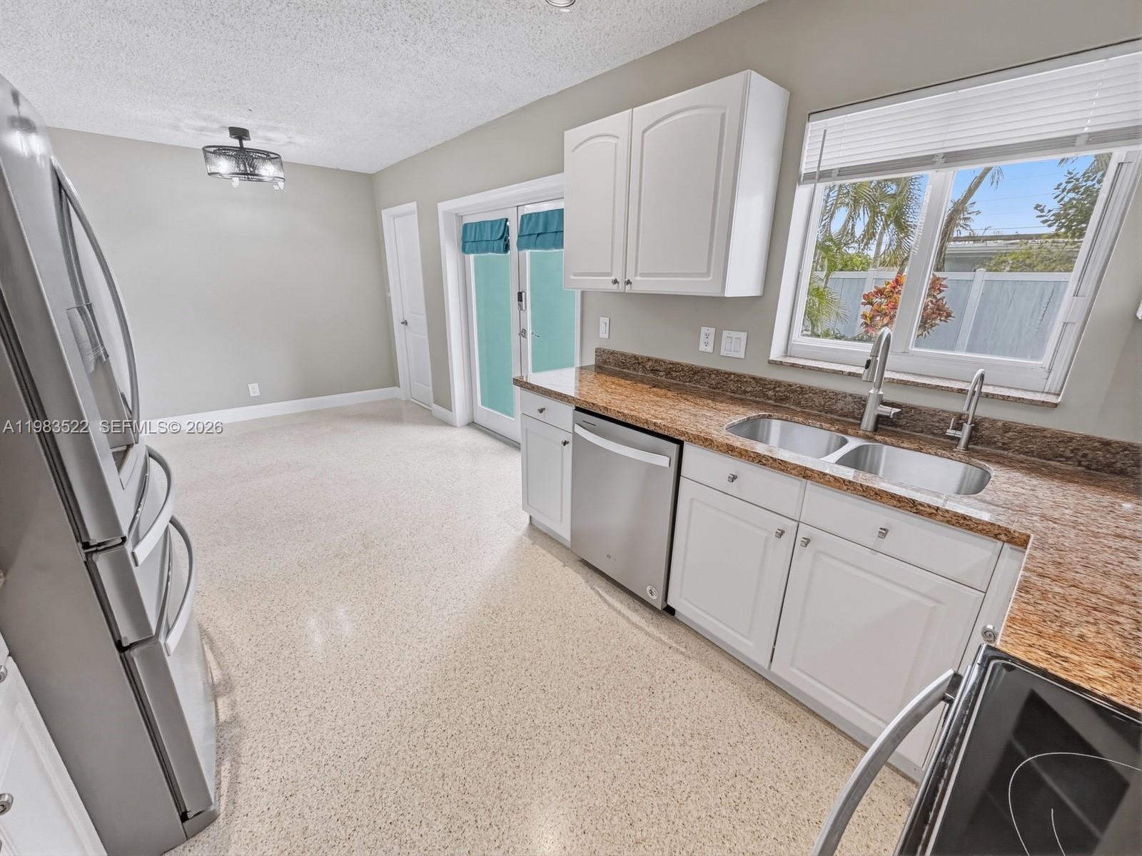 ROYAL PALM ACRES - Residential