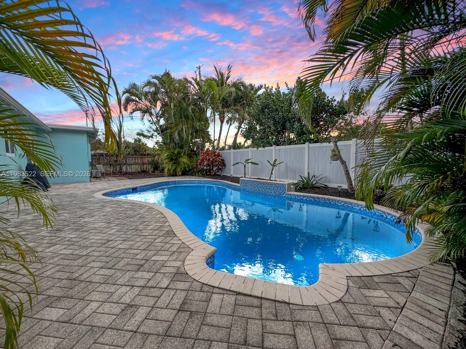 ROYAL PALM ACRES - Residential