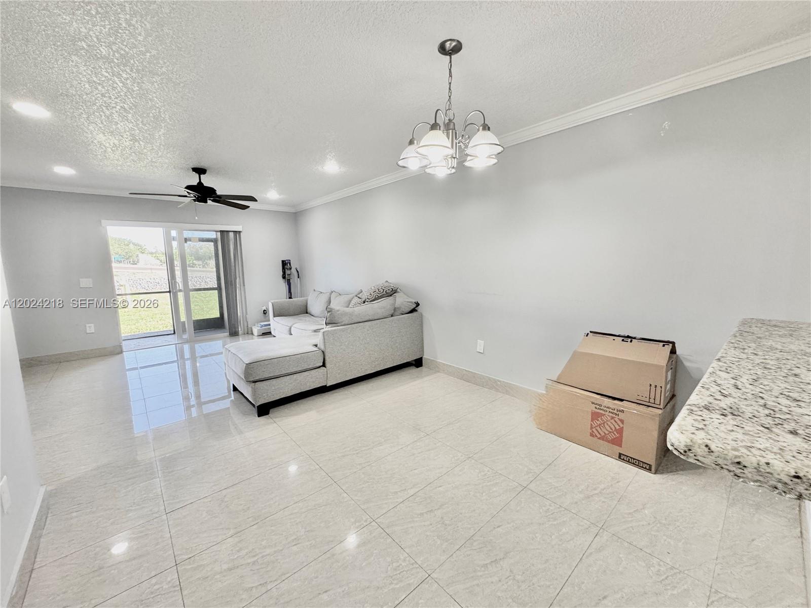 SUNRISE GOLF VILLAGE SEC - Residential Lease