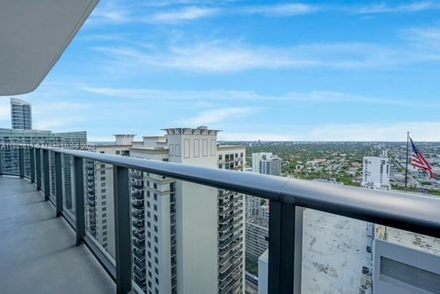 BRICKELL HEIGHTS WEST CON - Residential Lease