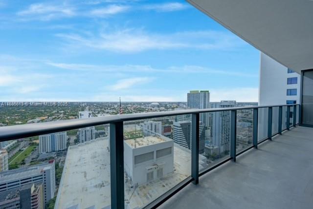 BRICKELL HEIGHTS WEST CON - Residential Lease