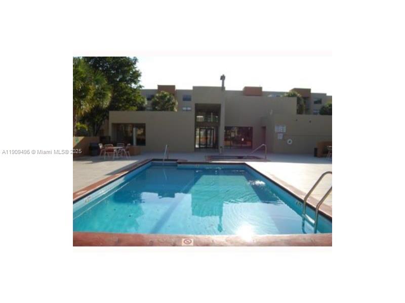 PEPPERMILL KENDALE LK'S W - Residential