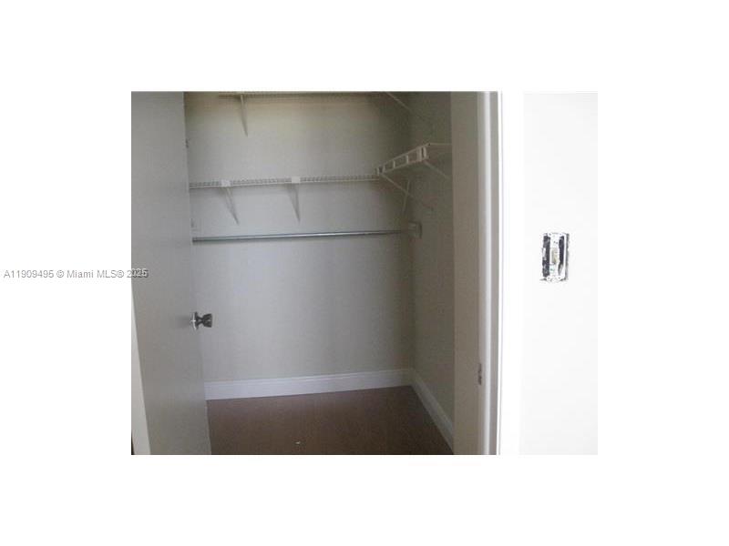 PEPPERMILL KENDALE LK'S W - Residential