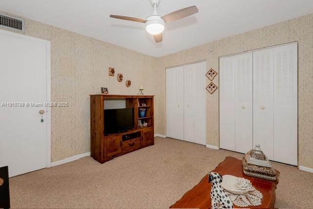 PALM-EAST GARDENS CONDO - Residential