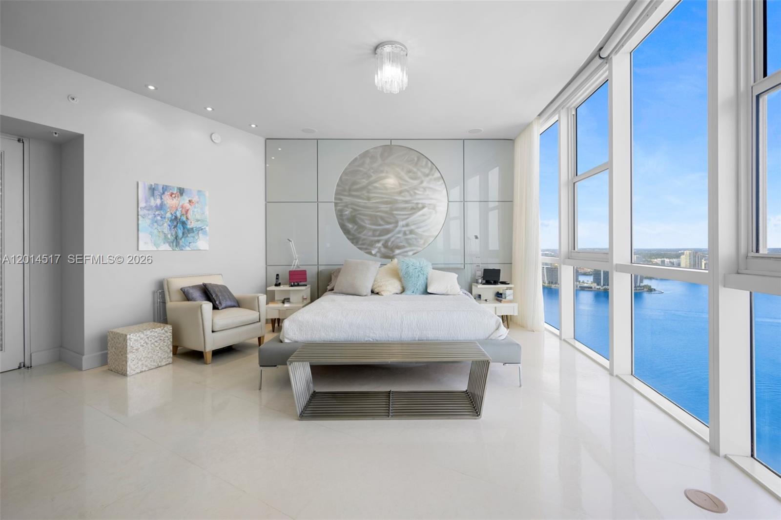 TRUMP ROYALE CONDO - Residential