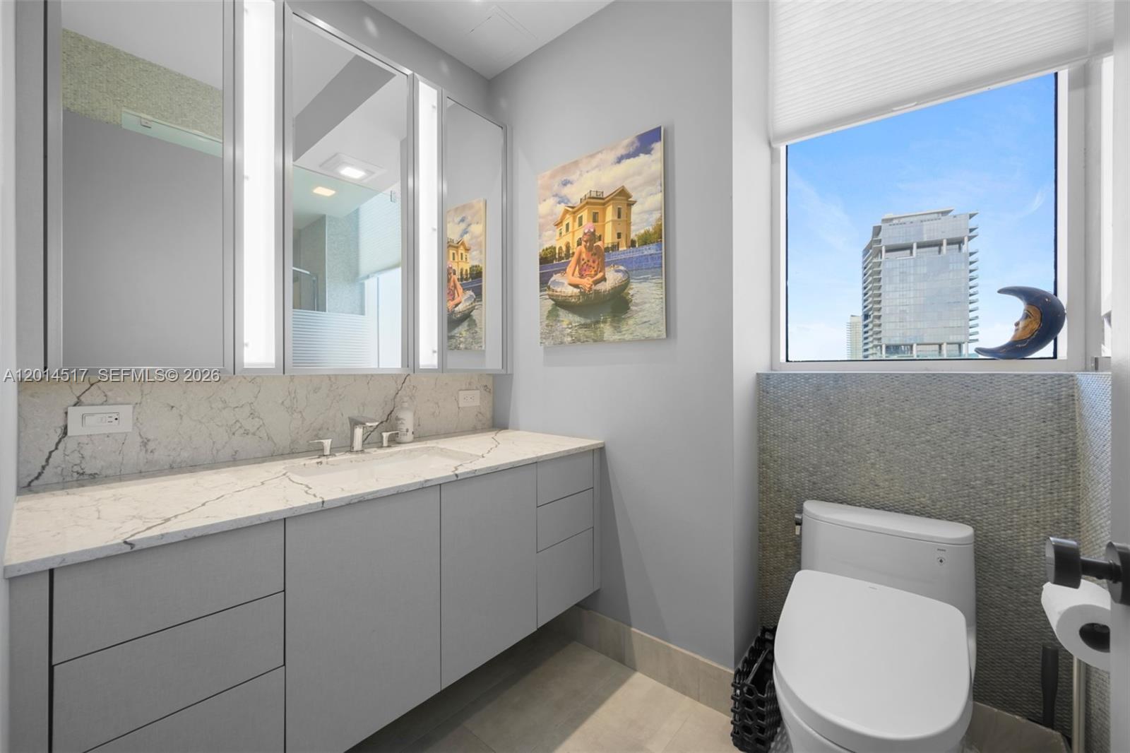 TRUMP ROYALE CONDO - Residential