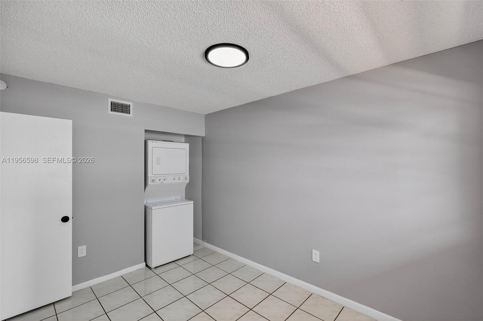 Ocean View Plaza - Residential