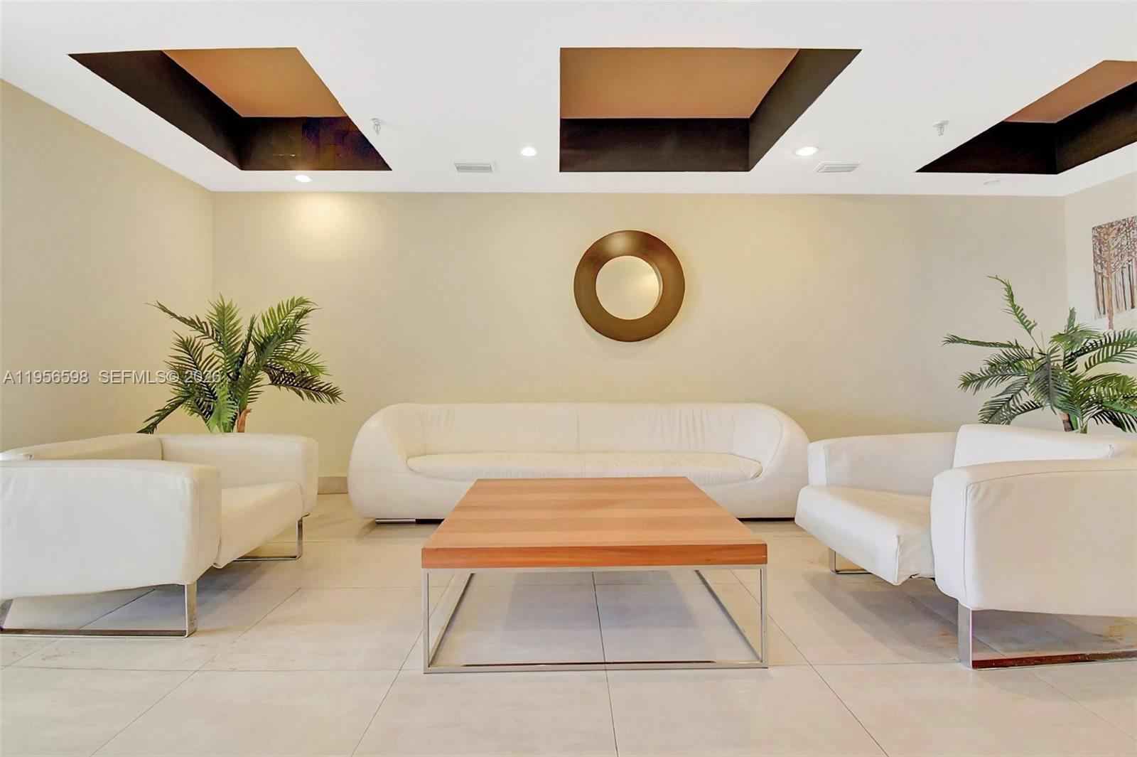 Ocean View Plaza - Residential