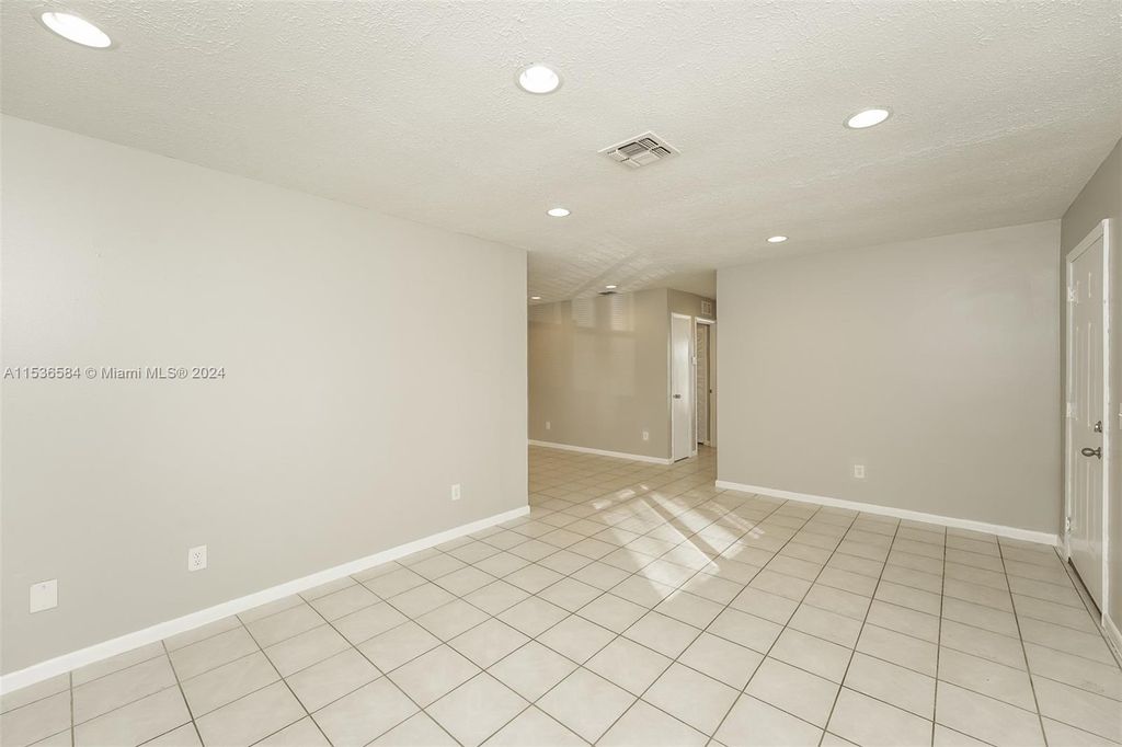 Photo of 734 SW Avens St, Port Saint Lucie, FL 34983 (MLS # A11536584)