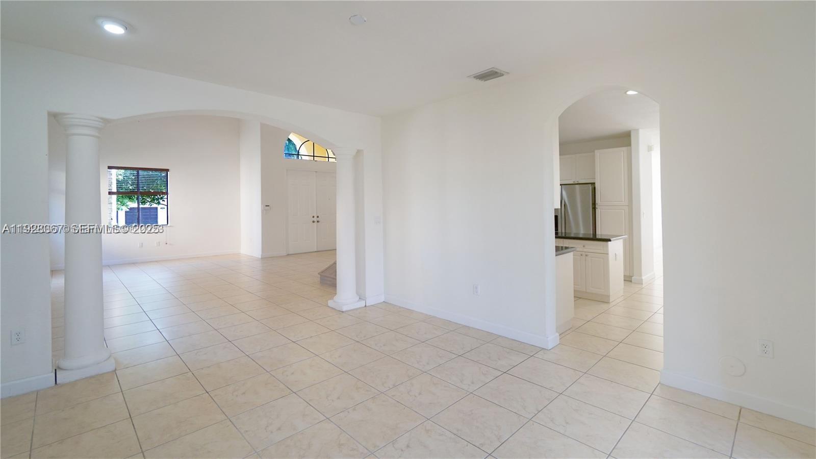 CUTLER CAY - Residential Lease