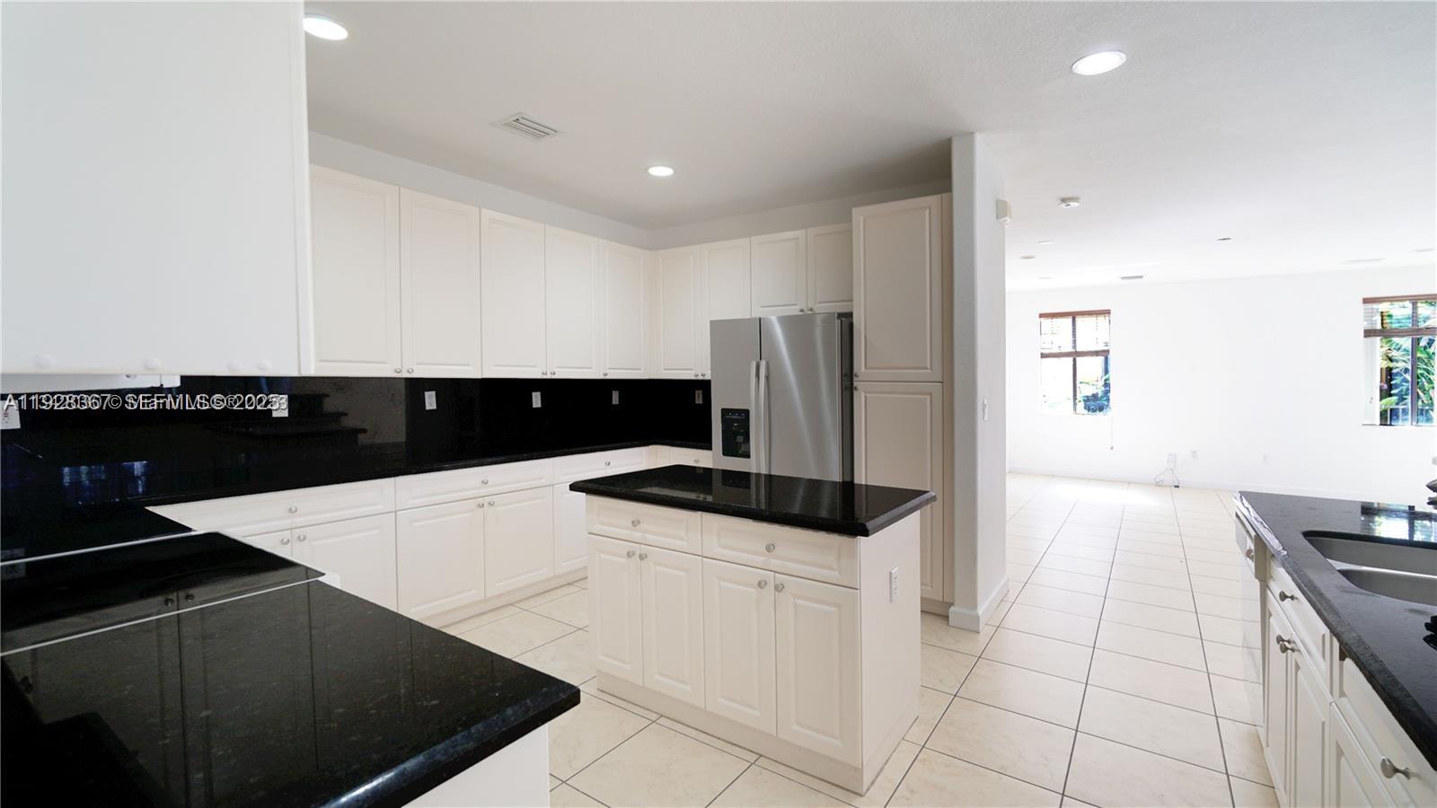 CUTLER CAY - Residential Lease