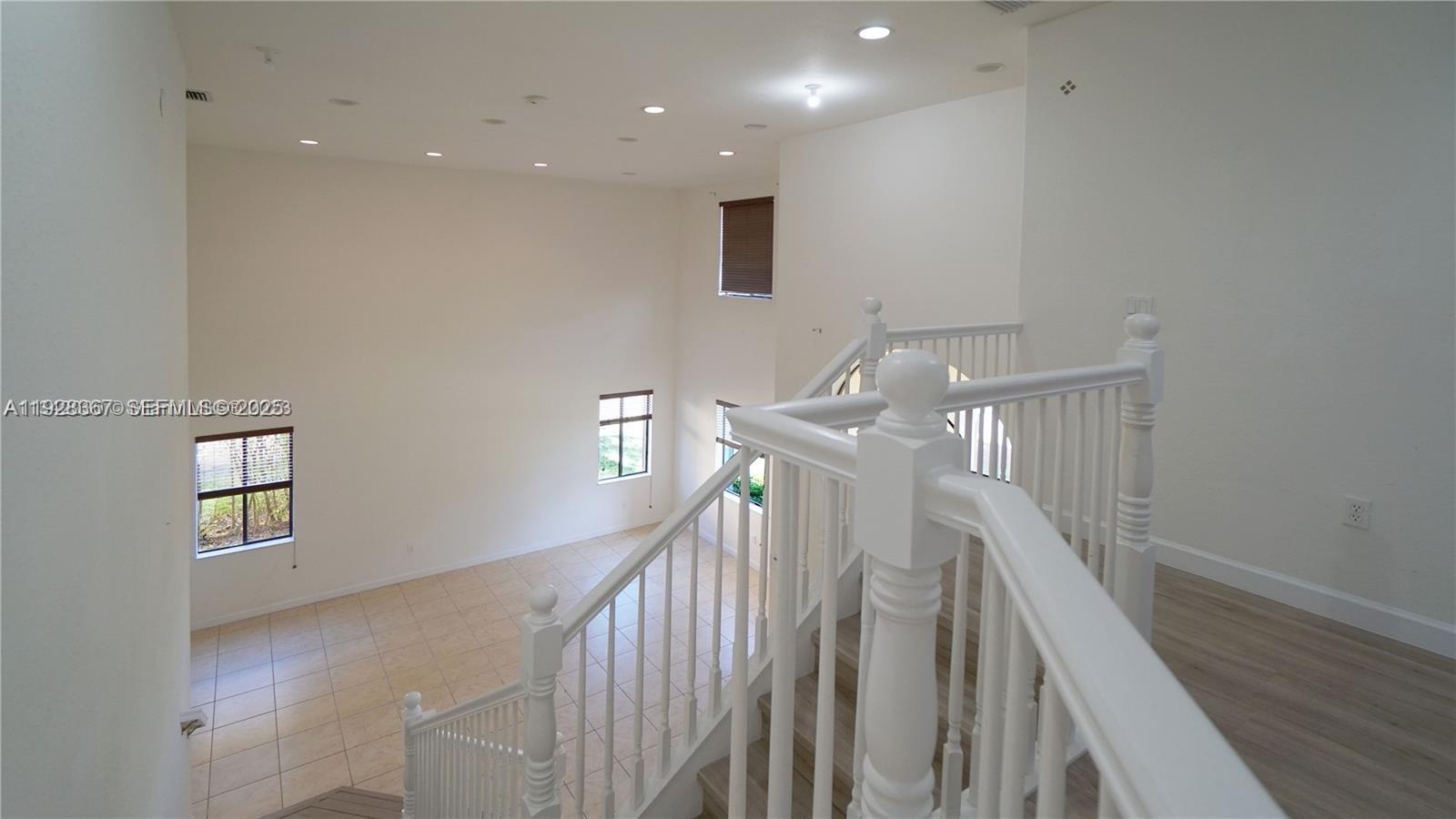 CUTLER CAY - Residential Lease