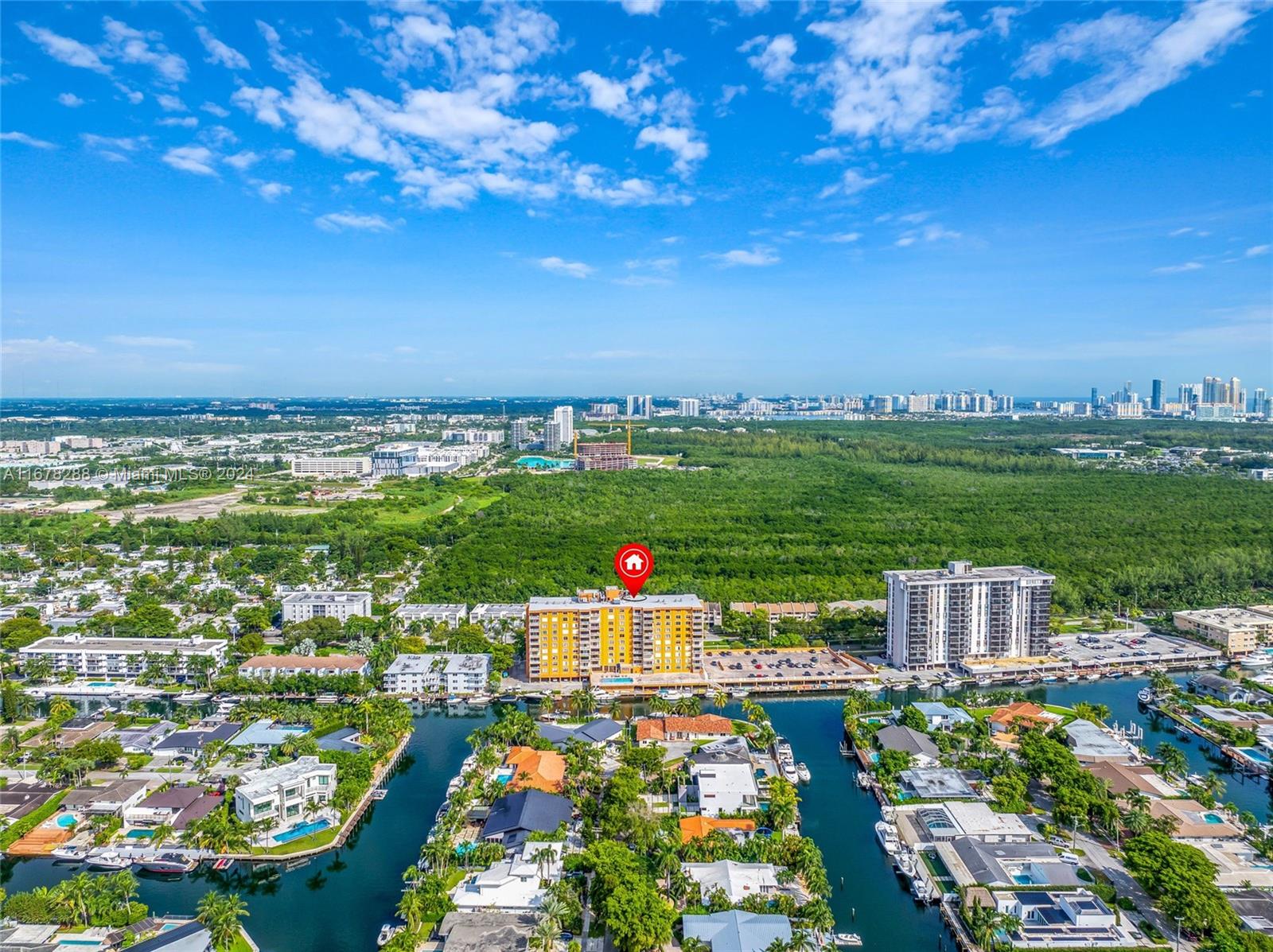 WATERSIDE TOWERS CONDO - Residential