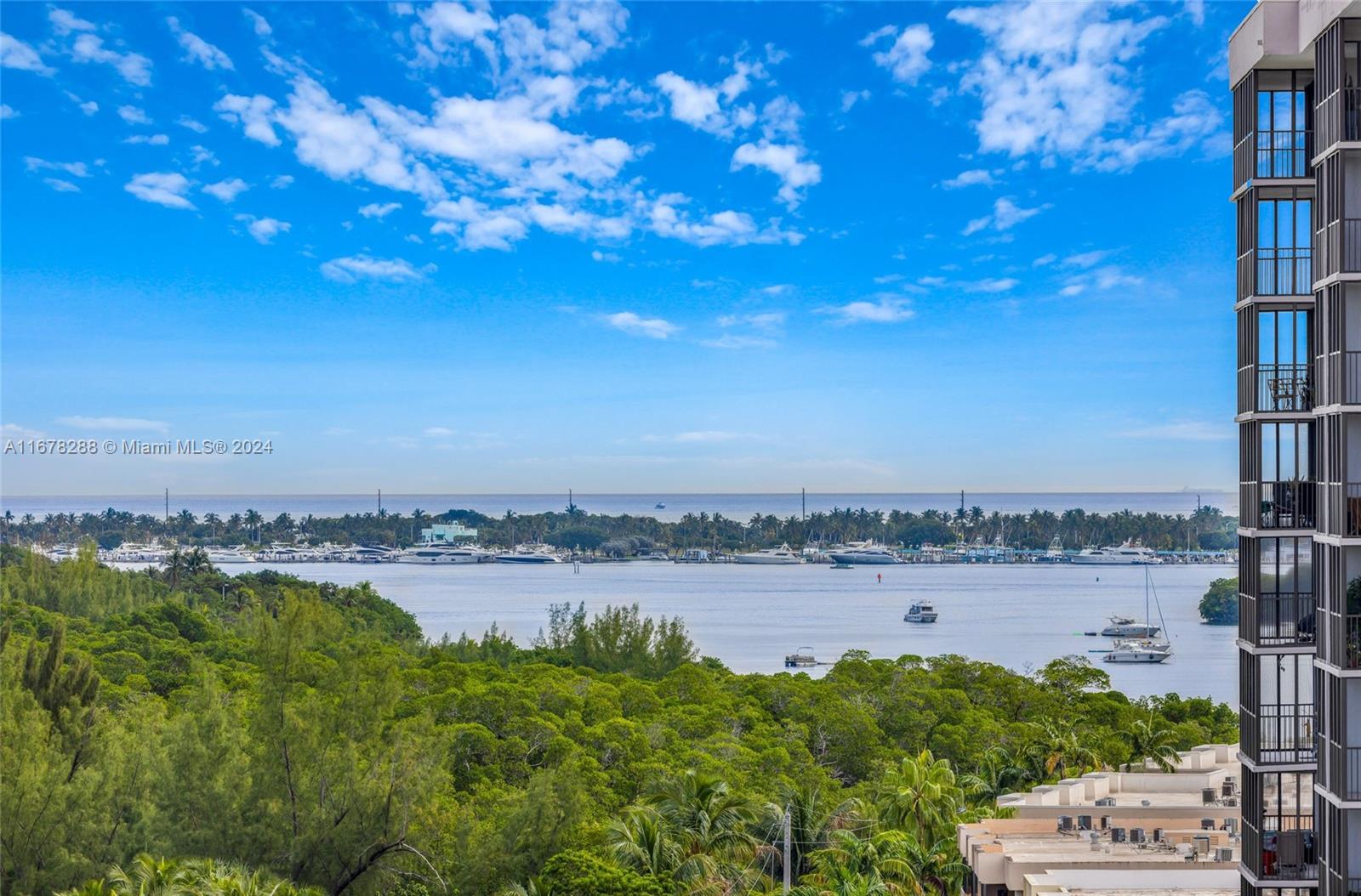 WATERSIDE TOWERS CONDO - Residential