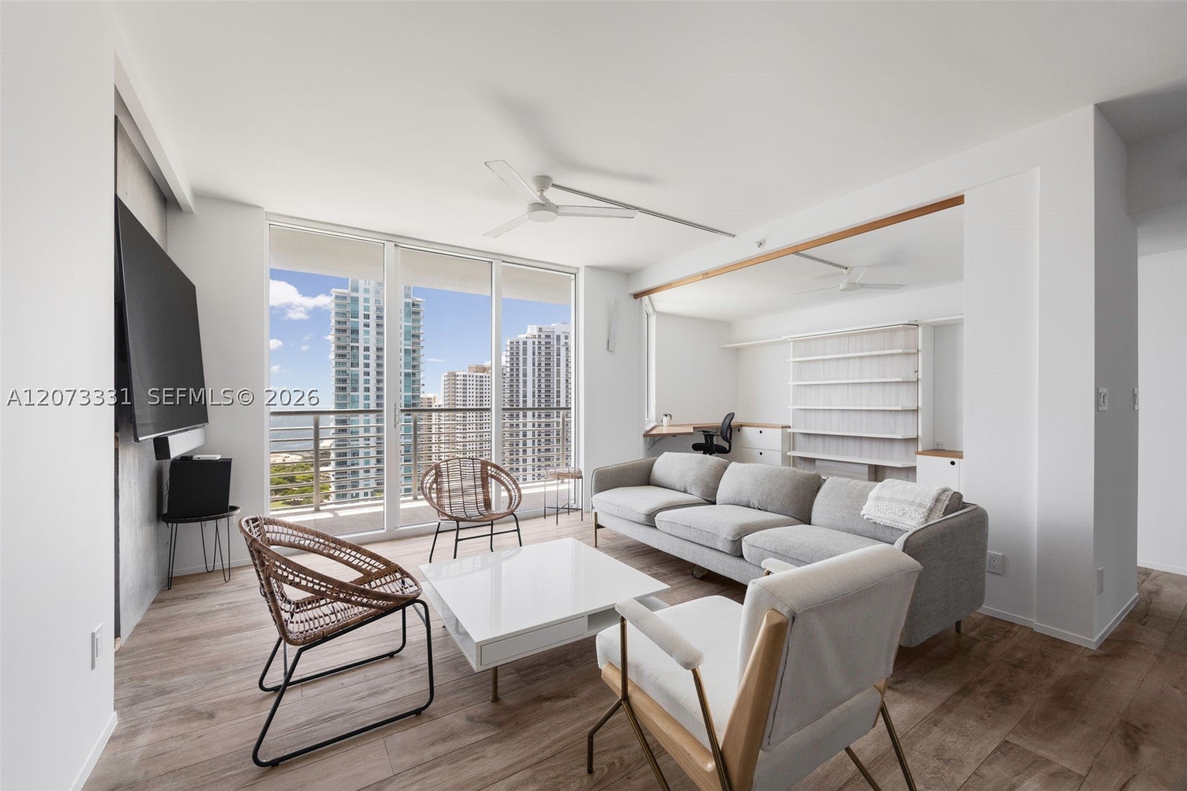 335 S Biscayne Blvd 2805