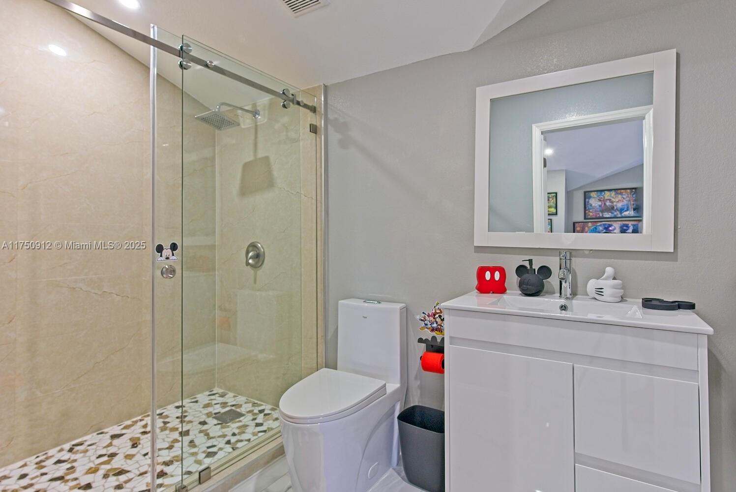 REDLANDS - Residential