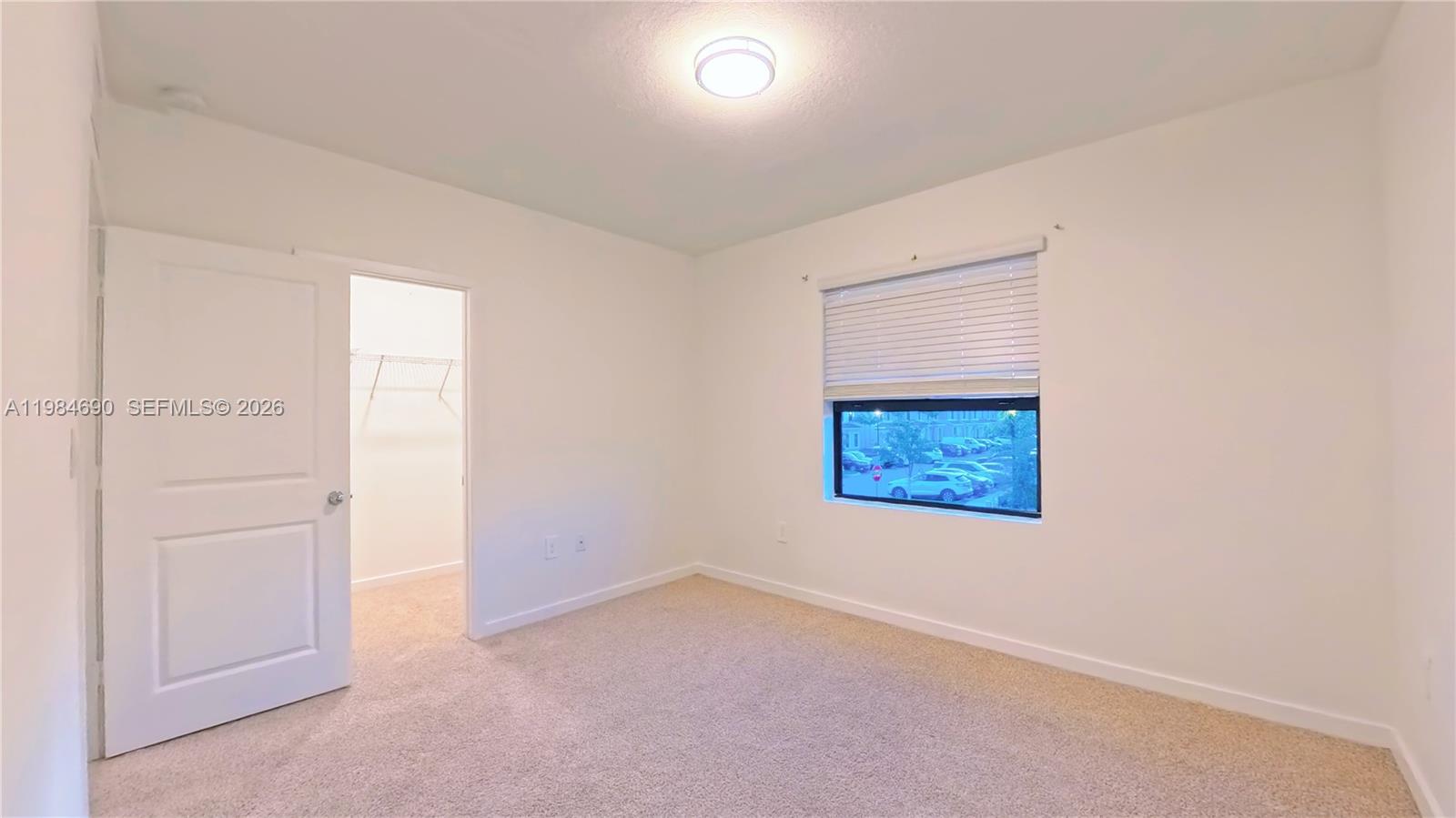 PALM CAY - Residential