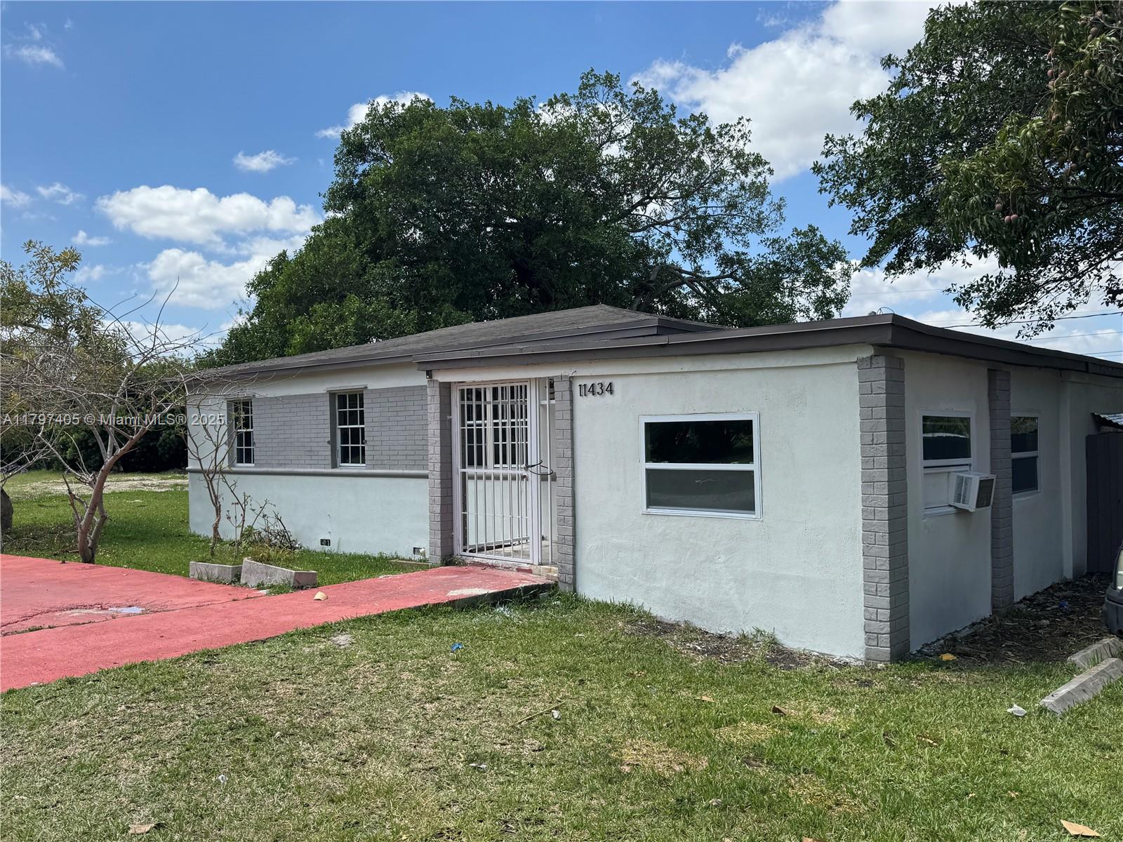 11434 NW 22nd Ave 11434