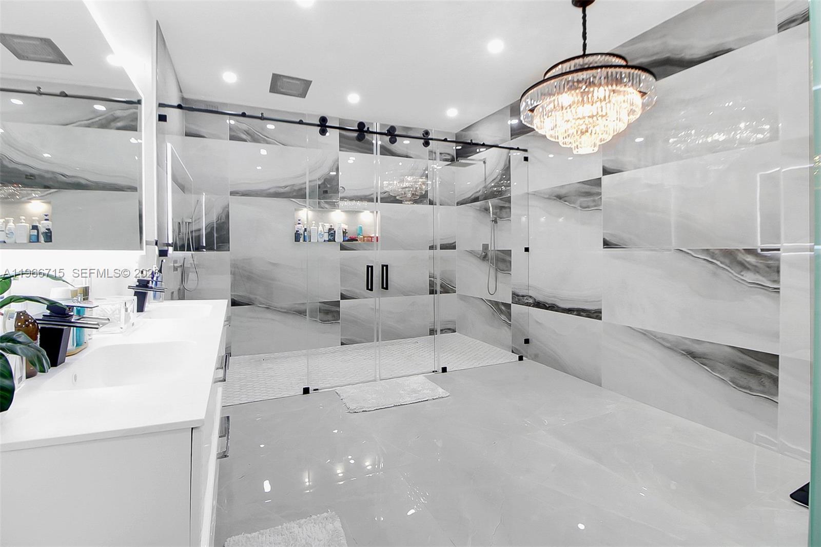 J G HEADS FARMS UNIT A - Residential