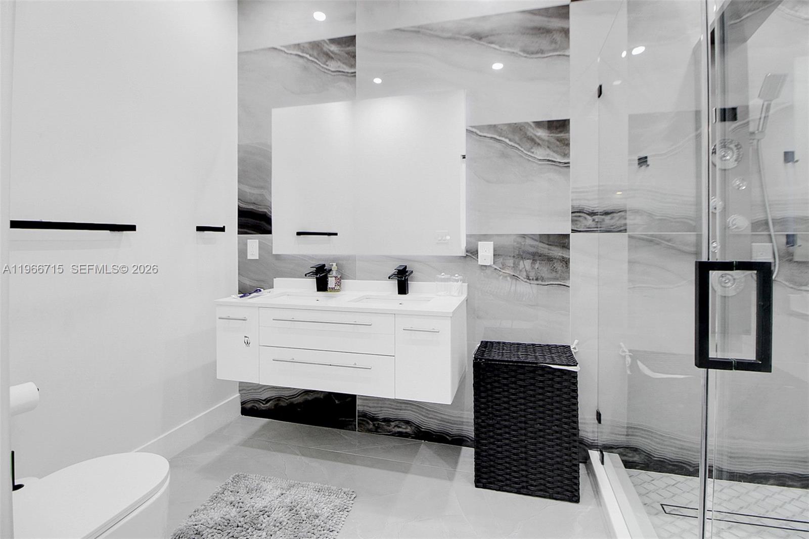 J G HEADS FARMS UNIT A - Residential