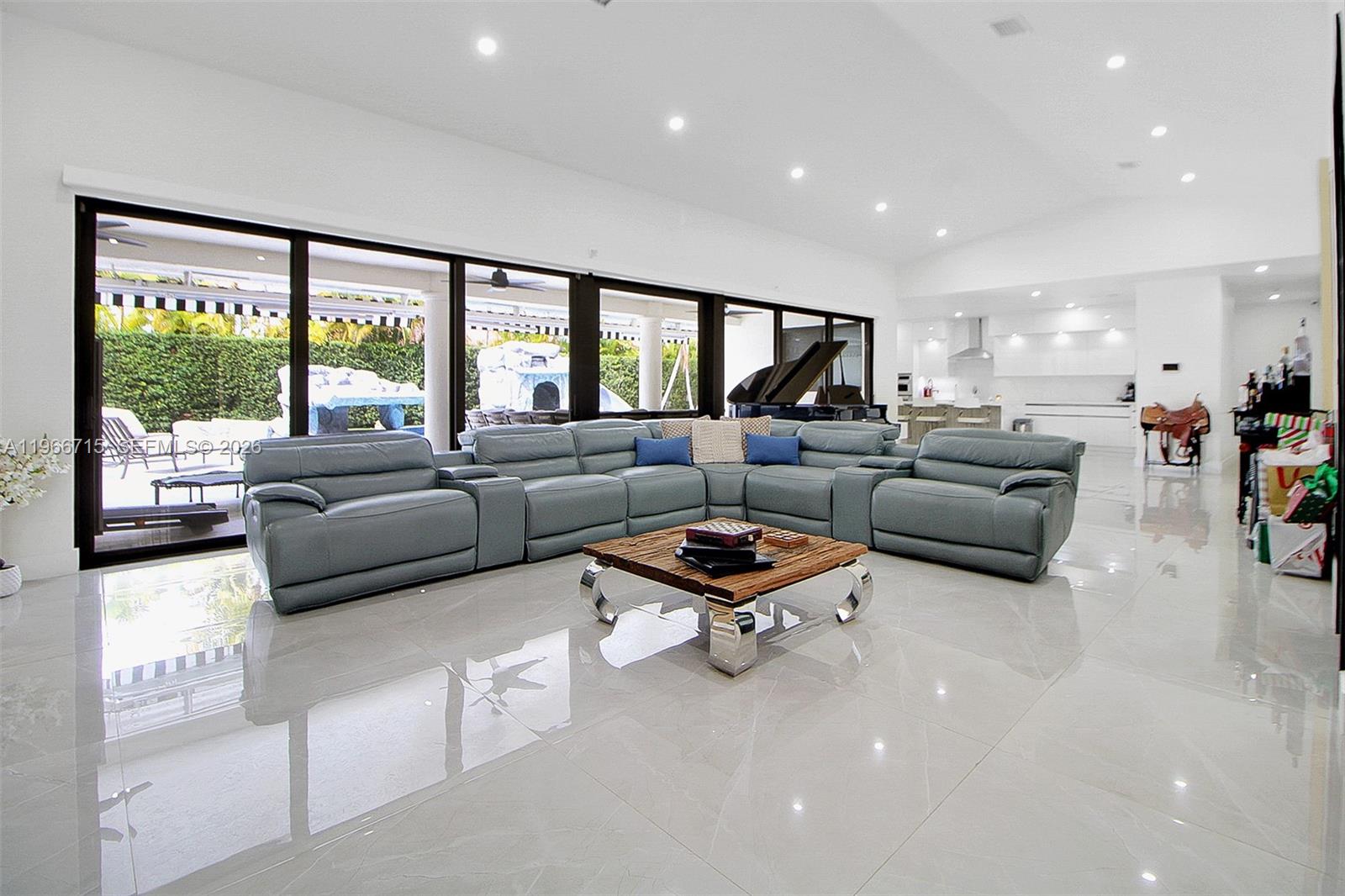 J G HEADS FARMS UNIT A - Residential