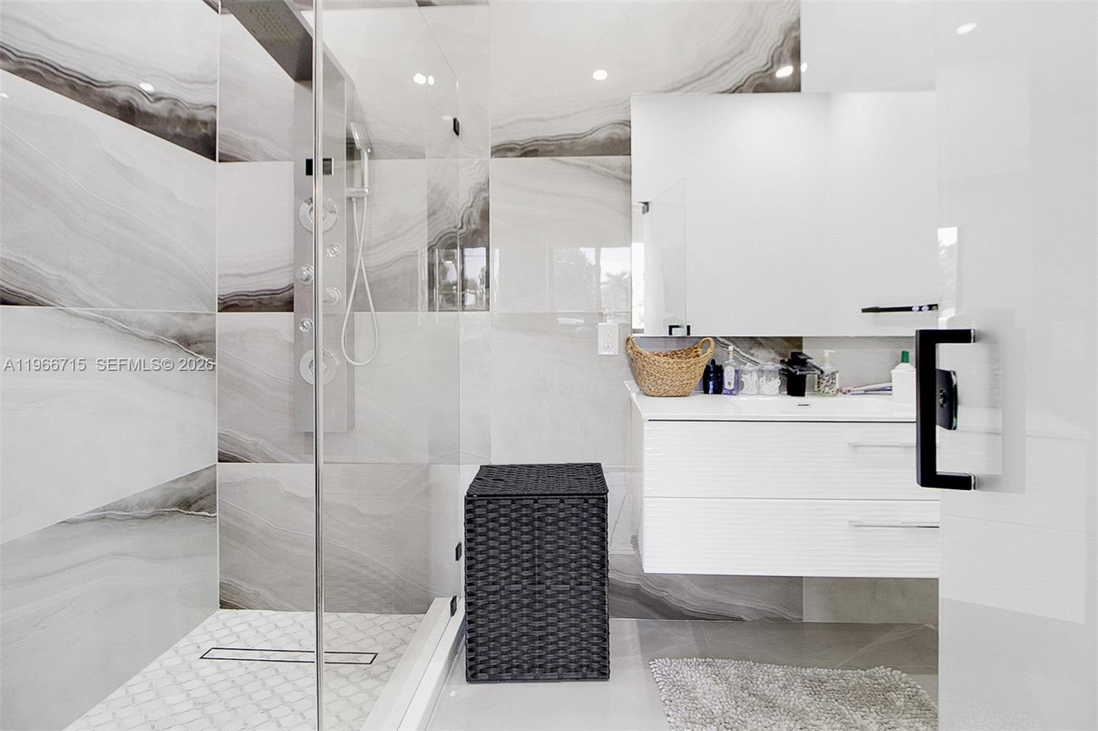 J G HEADS FARMS UNIT A - Residential