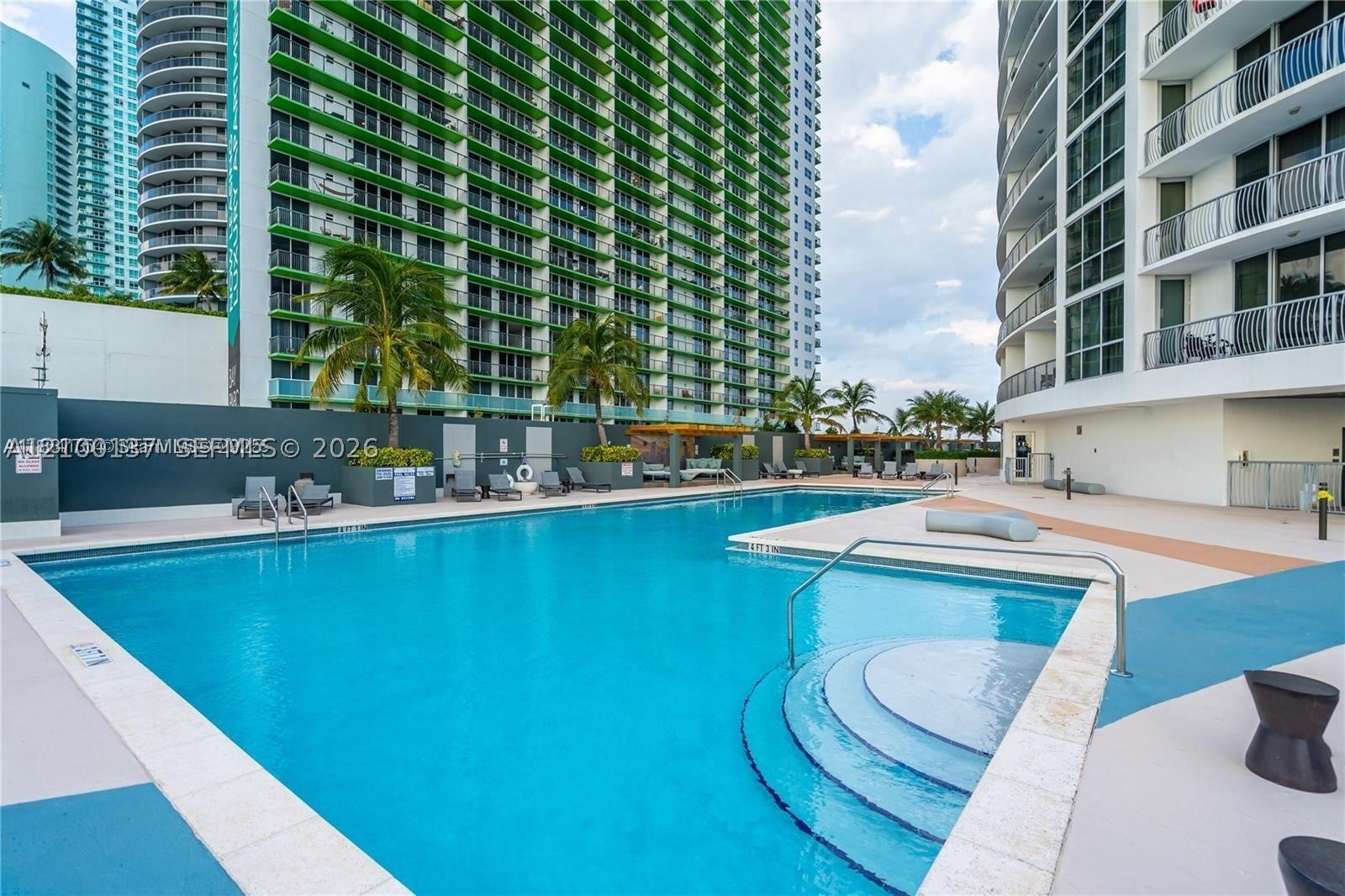 1750 N Bayshore Dr 3003