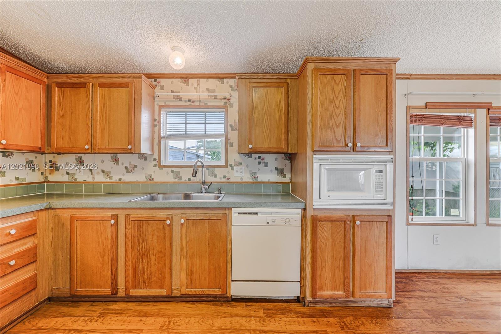 AMERICANA VILLAGE CONDO - Residential