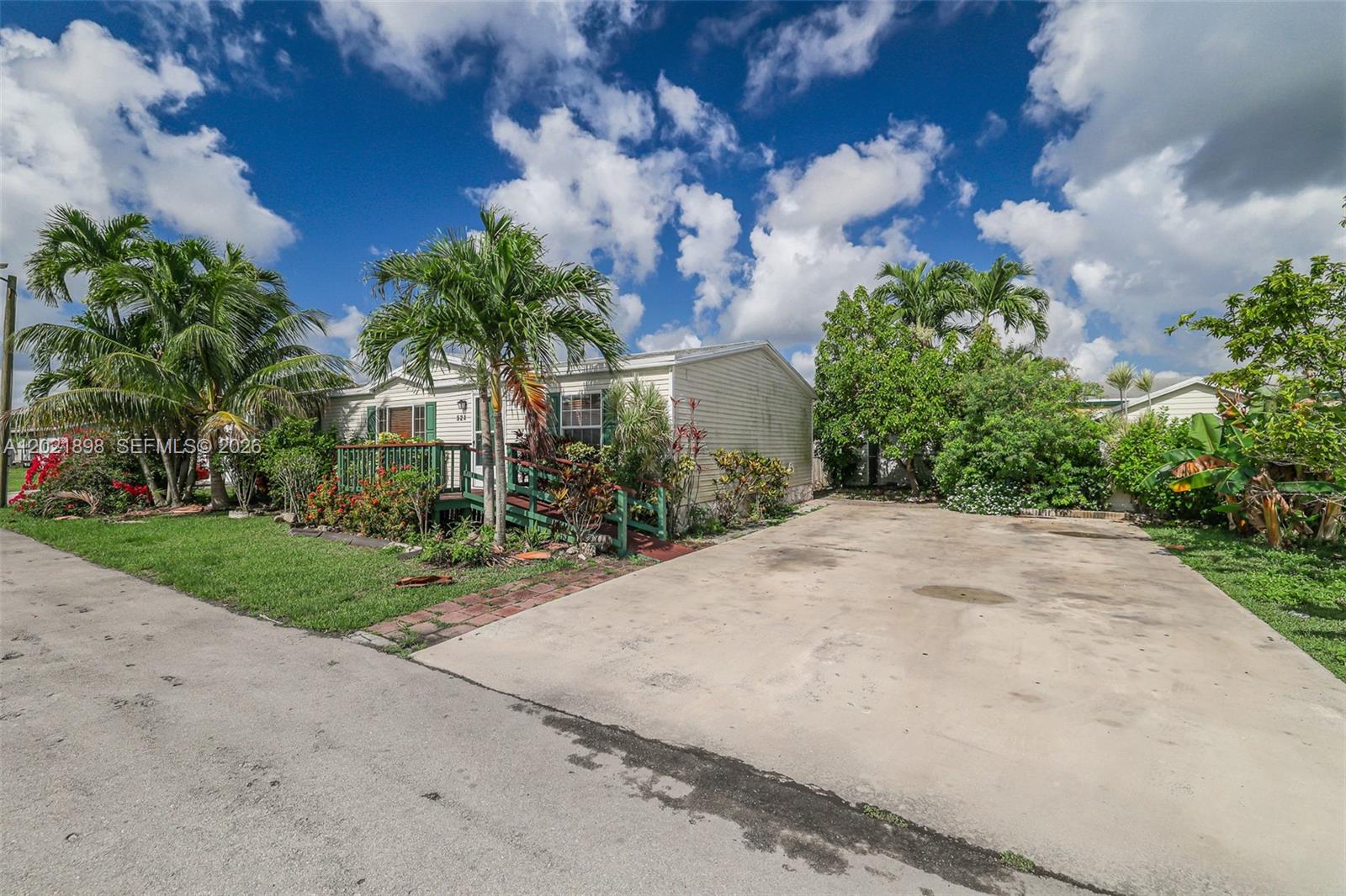 AMERICANA VILLAGE CONDO - Residential